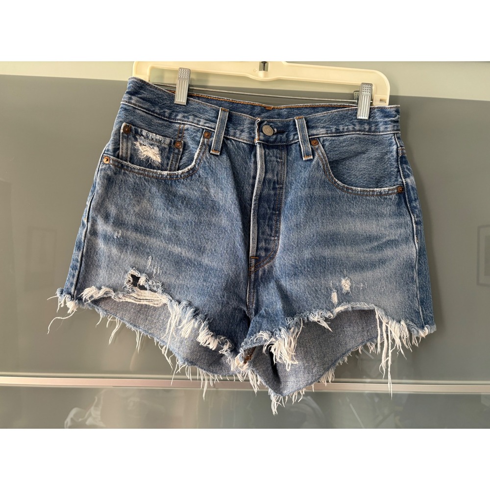 Anthro Levis Premium 501 Original Distressed Denim Jean Shorts Blue W28 Size 6